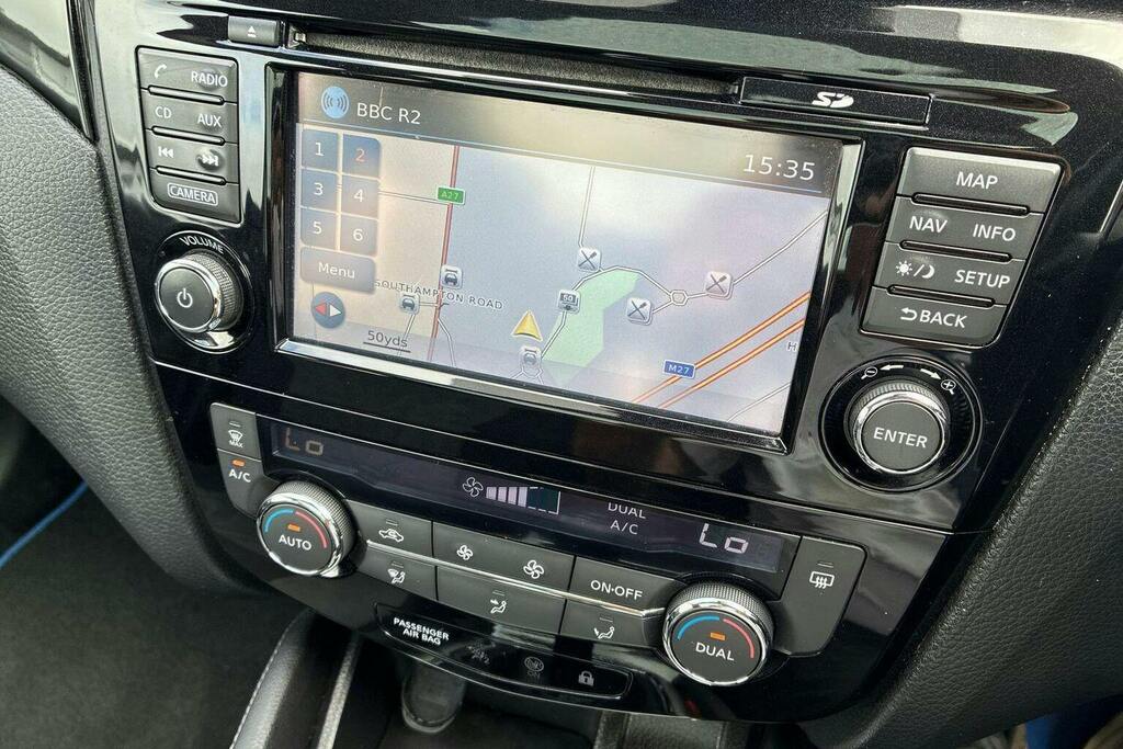 Nissan Qashqai Dci Tekna Silver #20