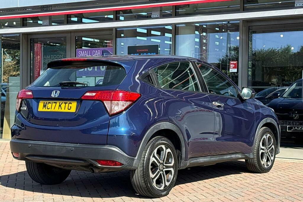 Honda Hr-V 1.5 I Vtec Se Navi Suv Cvt MC17KTG Blue #3