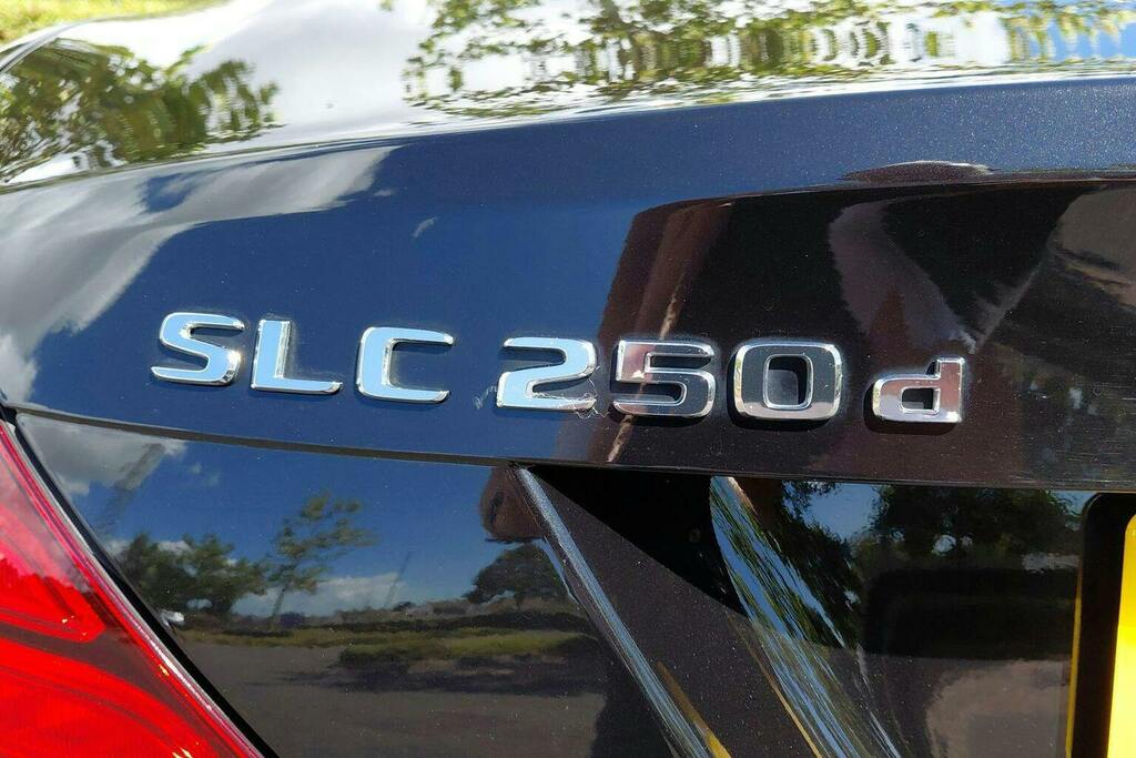 Mercedes-Benz SLC Amg Line Grey #38