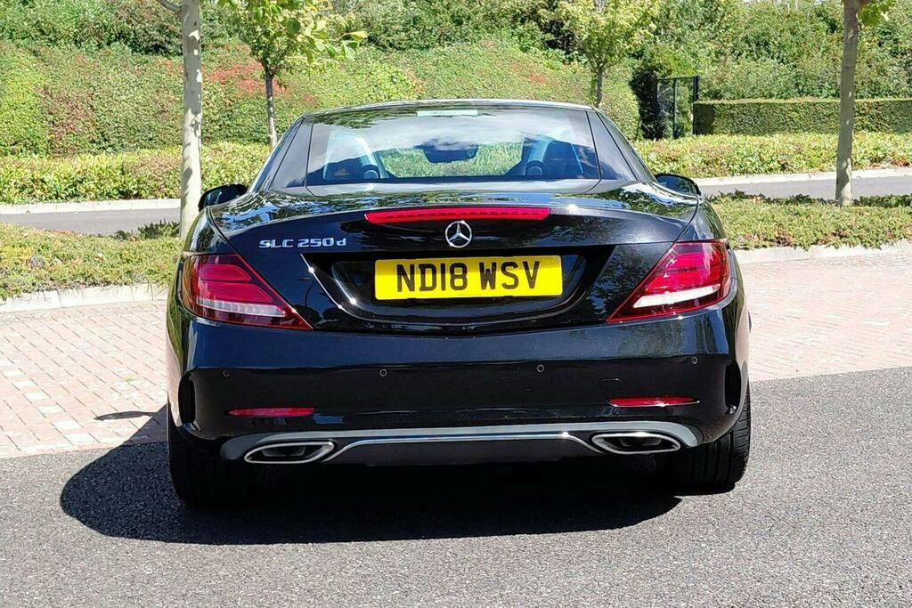 Mercedes-Benz SLC 2.1 Slc250d Amg Line Convertible G Tron Black #4