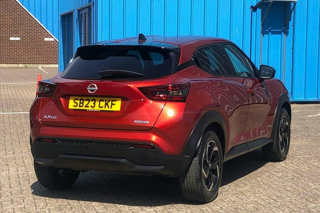 Nissan Juke 1.6 N Connecta Suv Hybrid Red #3
