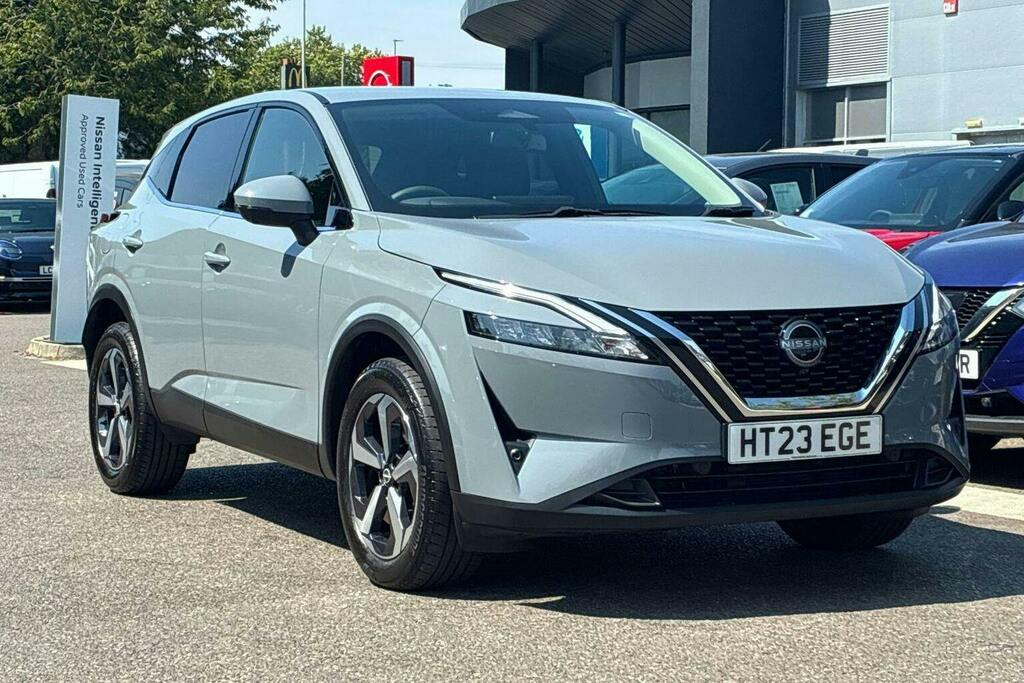 Nissan Qashqai 1.3 Dig T Mhev N Connecta Suv Hybrid Xt Grey