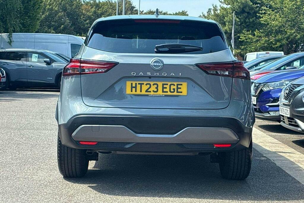 Nissan Qashqai 1.3 Dig T Mhev N Connecta Suv Hybrid Xt Grey #4