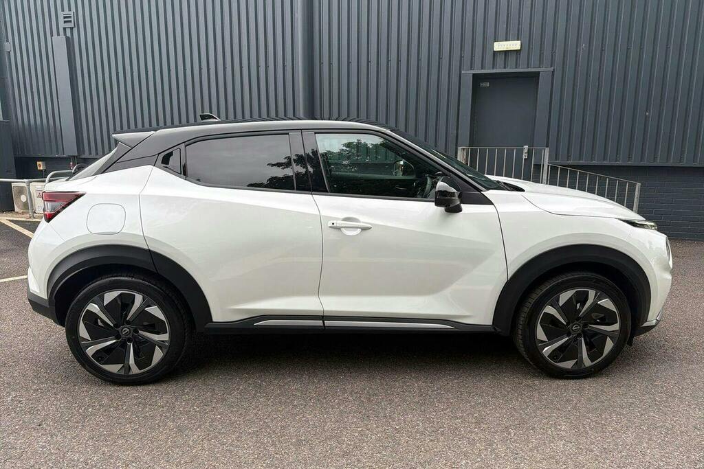 Nissan Juke 1.6 Tekna Plus Suv Hybrid White #2