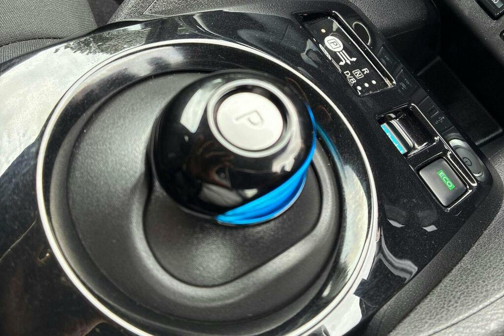 Nissan Leaf 110Kw Tekna 39Kwh  #36