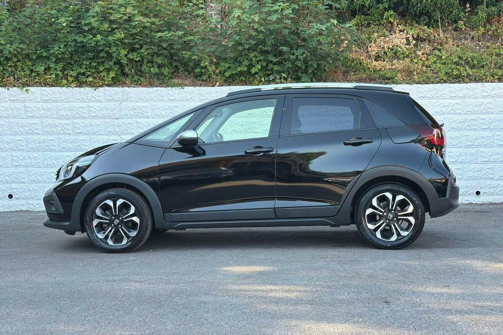 Honda Jazz 1.5 H I Mmd Crosstar Ex Hatchback Hybri Black #6