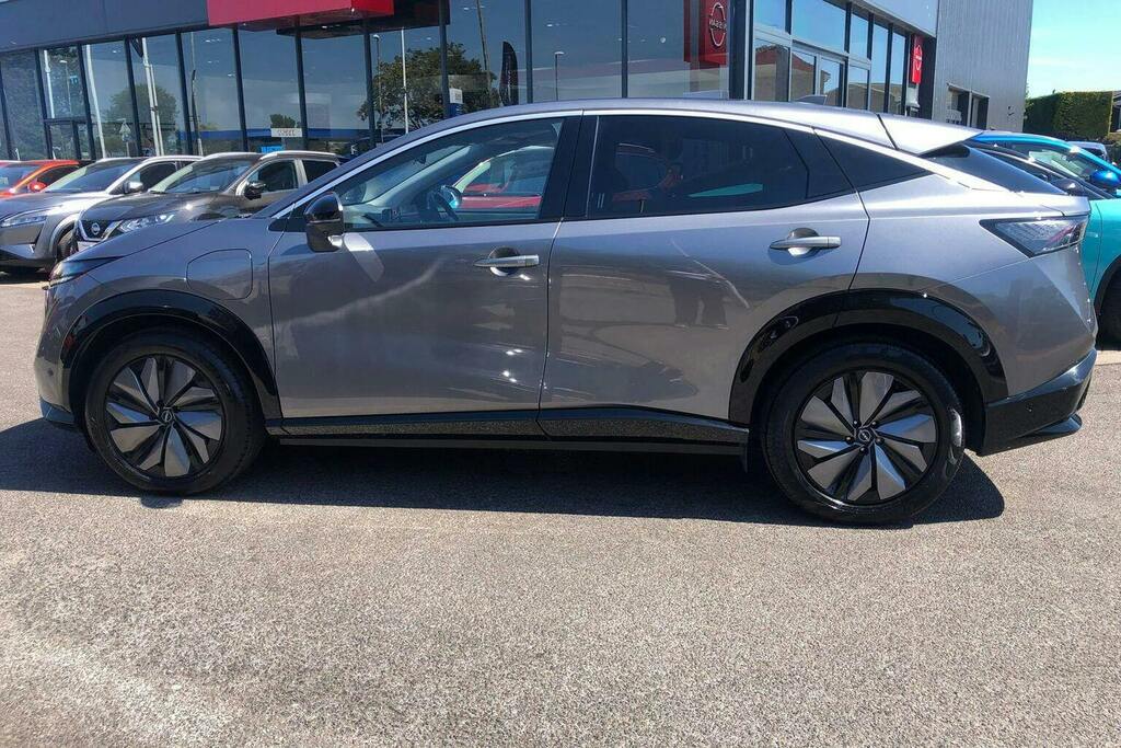 Nissan Ariya 87Kwh Evolve Suv 22Kw Charger Grey #6