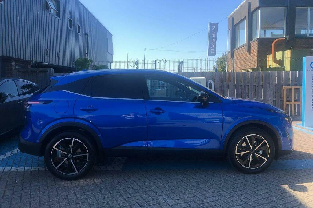 Nissan Qashqai 1.5 H E Power Tekna Suv Hybrid Blue #2