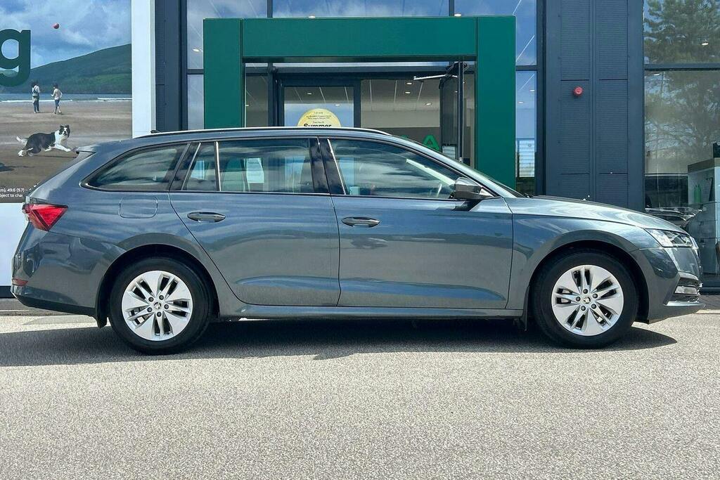 Skoda Octavia 1.5 Tsi Act Se Technology Estate BK70DXH Grey #2