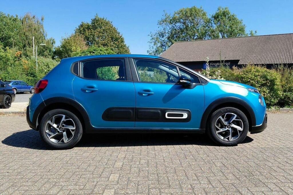 Citroen C3 1.2 Puretech Shine Hatchback Blue #2