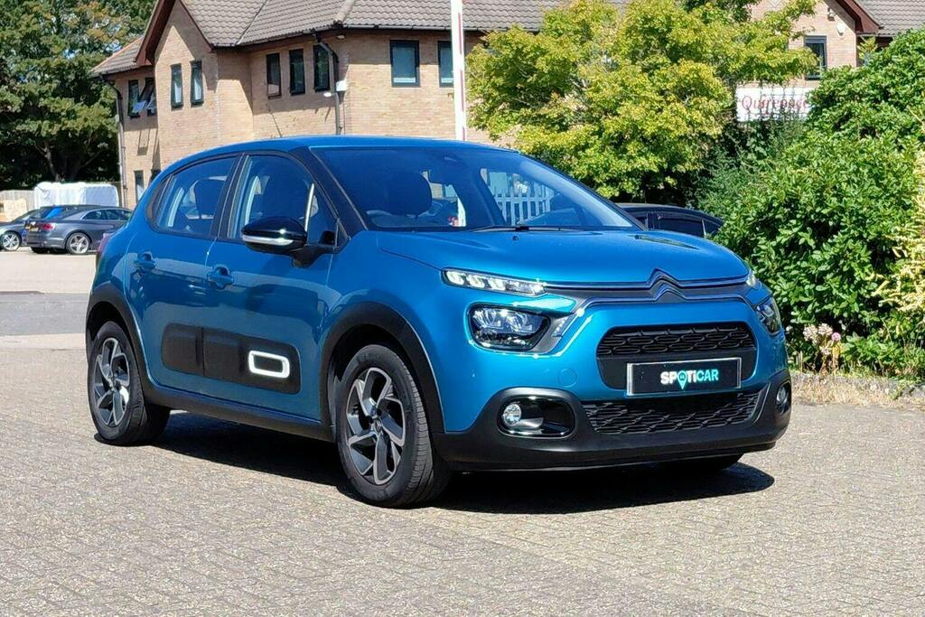 Citroen C3 1.2 Puretech Shine Hatchback Blue