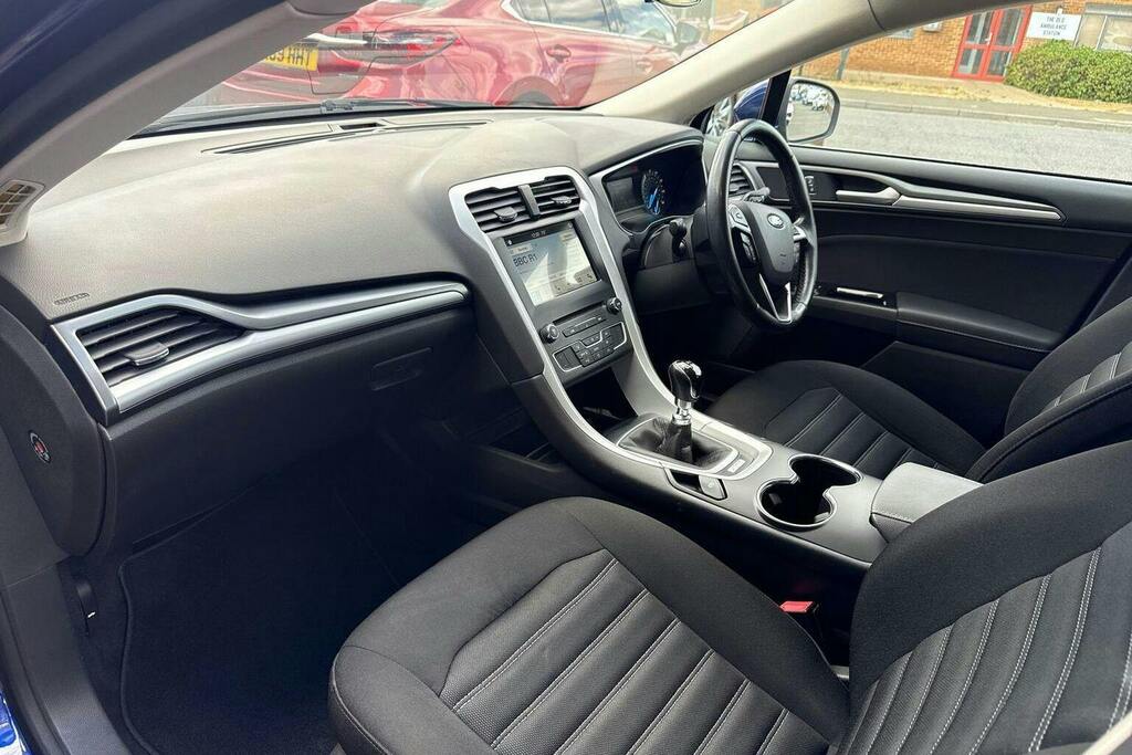 Ford Mondeo 1.5T Ecoboost Titanium Edition Euro 6 Ss Silver #17