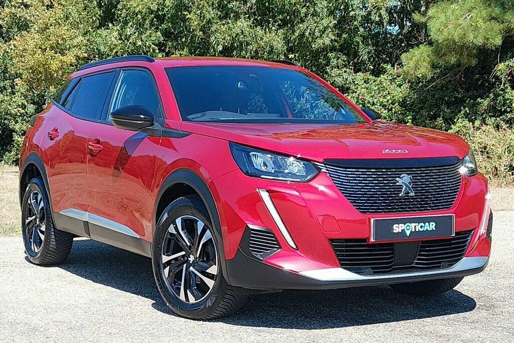 Peugeot 2008 1.2 Puretech Allure Premium Plus Suv M Red