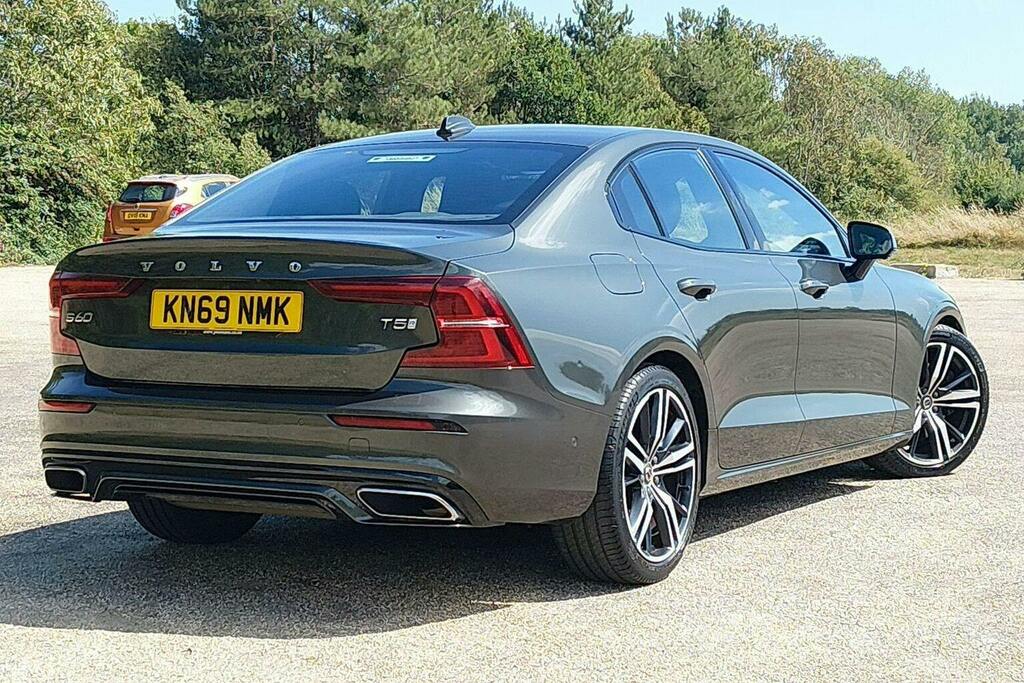 Volvo S60 2.0 T5 R Design Plus Saloon Grey #3