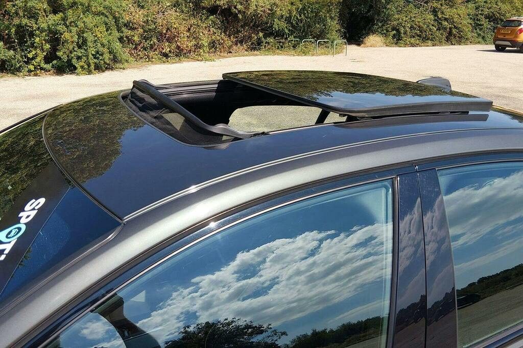 Volvo S60 T5 R-design Edition Roof Rear Camera Smar Blue #35