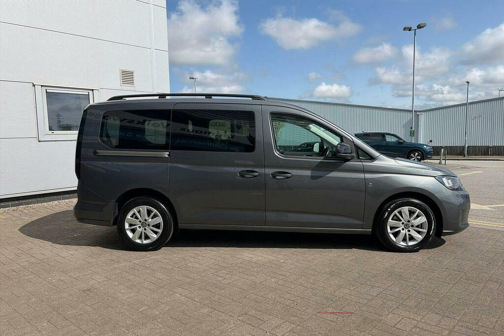 Volkswagen Caddy Maxi Life 1.5 Tsi Life Mpv Dsg Grey #2