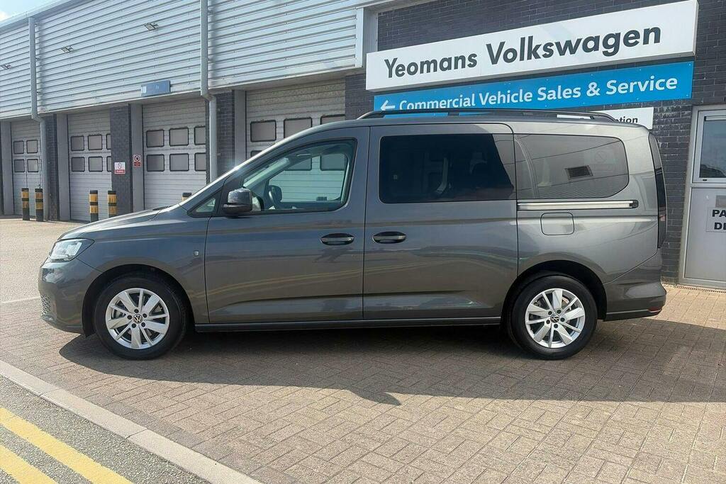 Volkswagen Caddy Maxi Life 1.5 Tsi Life Mpv Dsg Grey #6