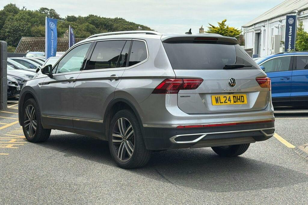 Volkswagen Tiguan Allspace 1.5 Tsi Elegance Suv Dsg Silver #5