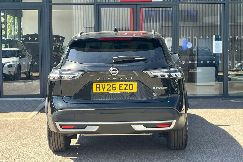 Nissan Qashqai 1.5 H E Power Tekna Suv Hybrid Black #4