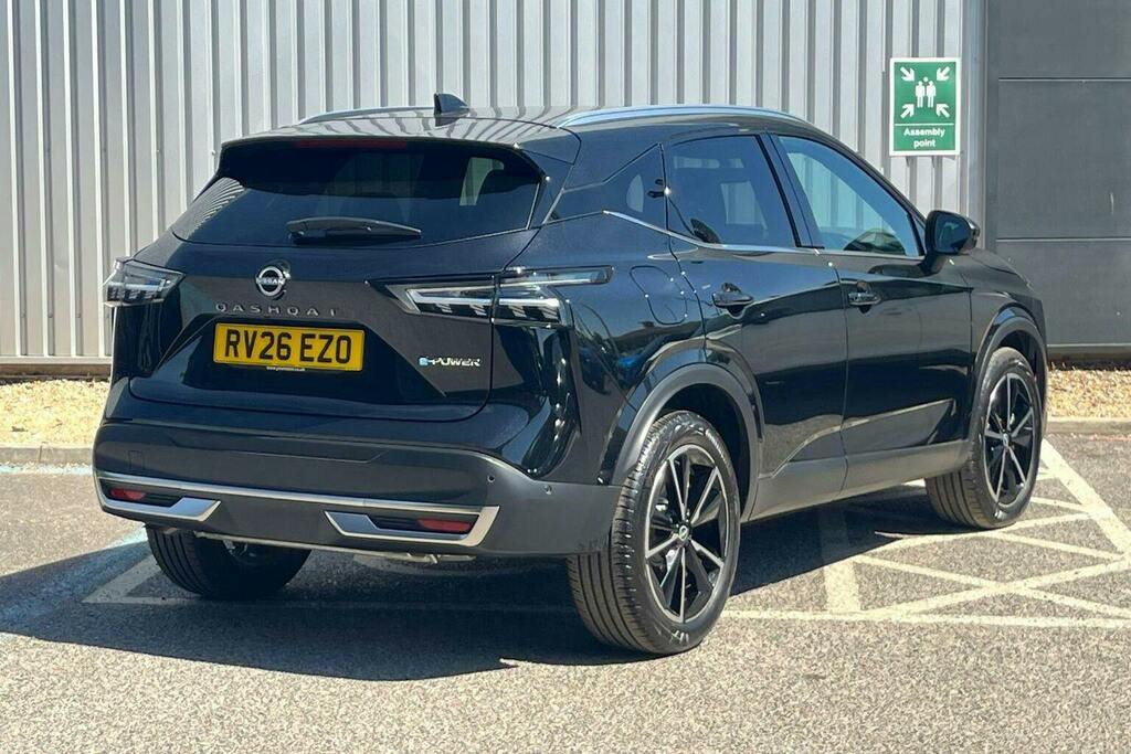 Nissan Qashqai 1.5 H E Power Tekna Suv Hybrid Black #3