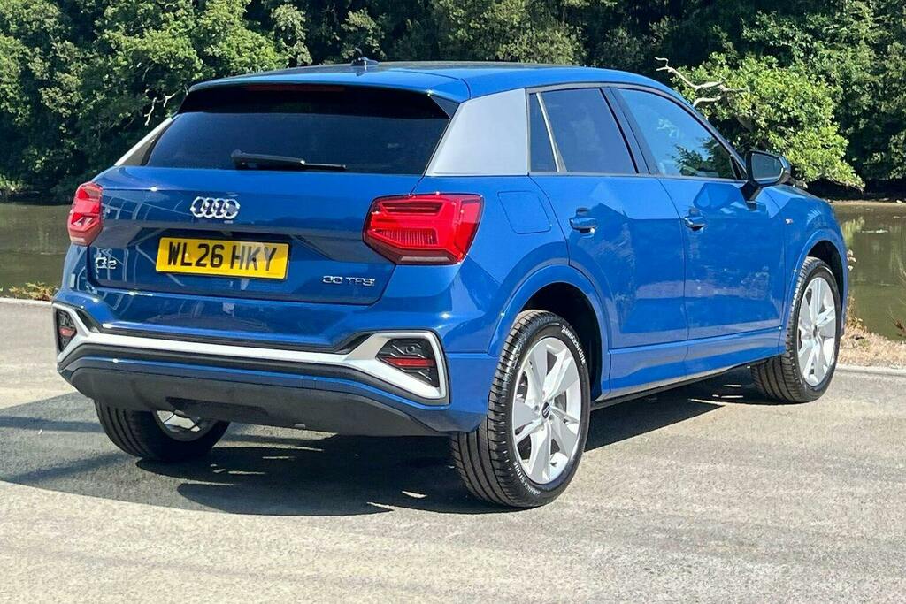 Audi Q2 1.0 Tfsi 30 S Line Suv Blue #3