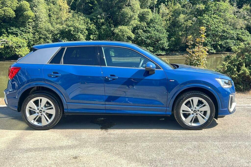 Audi Q2 1.0 Tfsi 30 S Line Suv Blue #2