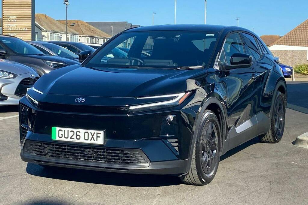 Toyota C-Hr 77Kwh Design Suv Black #3