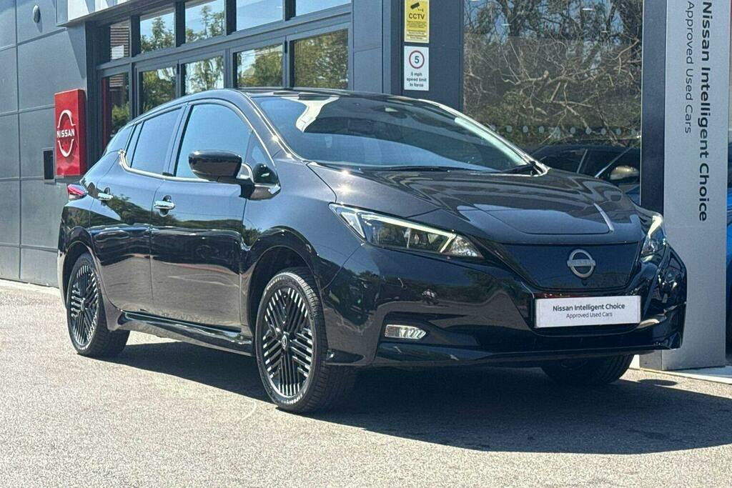Nissan Leaf 59Kwh E Plus Tekna Hatchback Black
