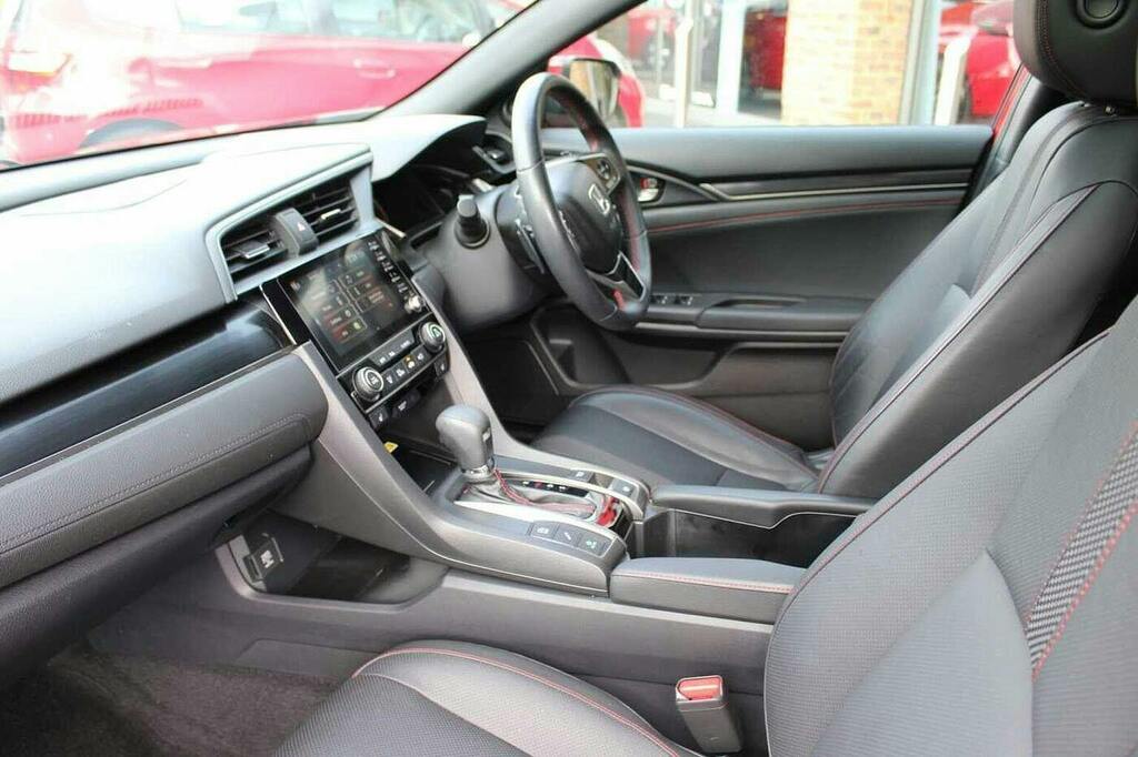 Honda Civic 1.0 Vtec Turbo Ex Sport Line Hatchback Red #2