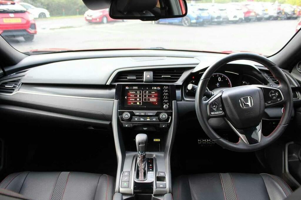 Honda Civic 1.0 Vtec Turbo Ex Sport Line Hatchback Red #4