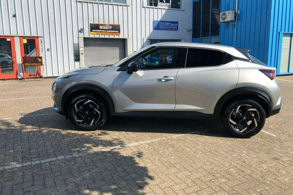 Nissan Juke 1.0 Dig T N Connecta Suv Dct Silver #6