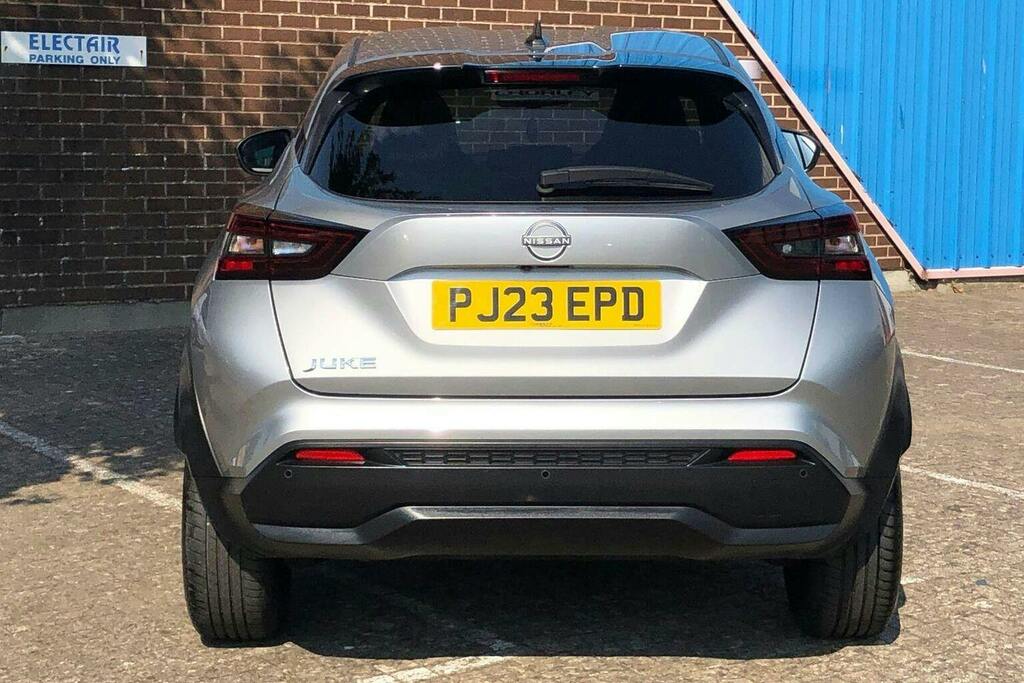 Nissan Juke 1.0 Dig T N Connecta Suv Dct Silver #4