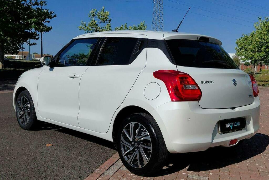 Suzuki Swift 1.2 Dualjet Mhev Sz5 Hatchback Hybrid M White #5
