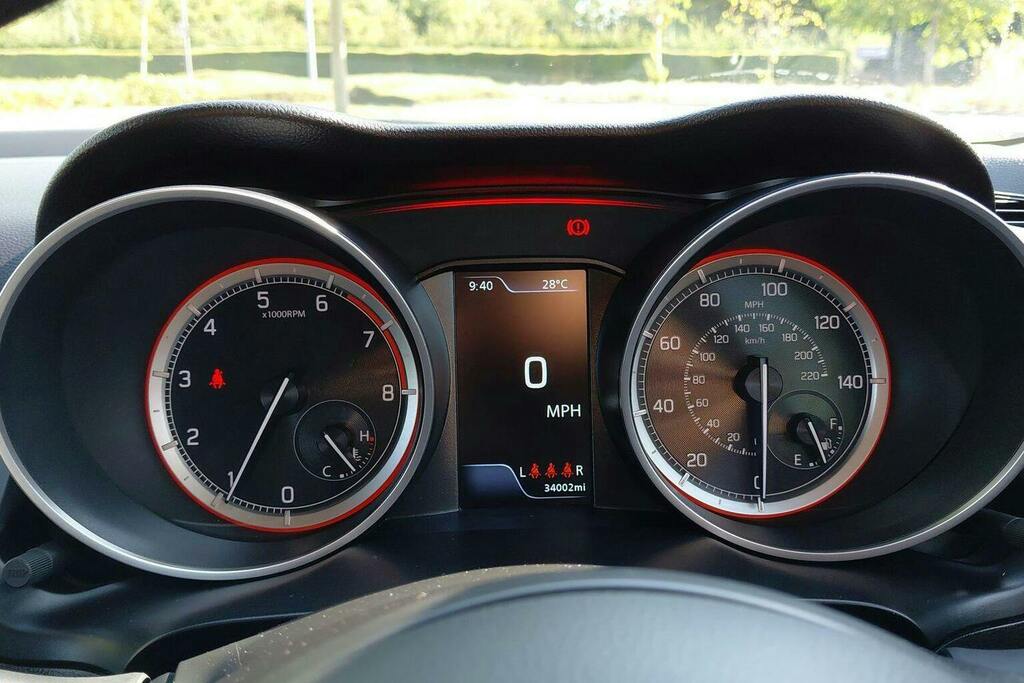 Suzuki Swift 2022 Suzuki Swift Sport Boosterjet Mild Hybrid Red #14