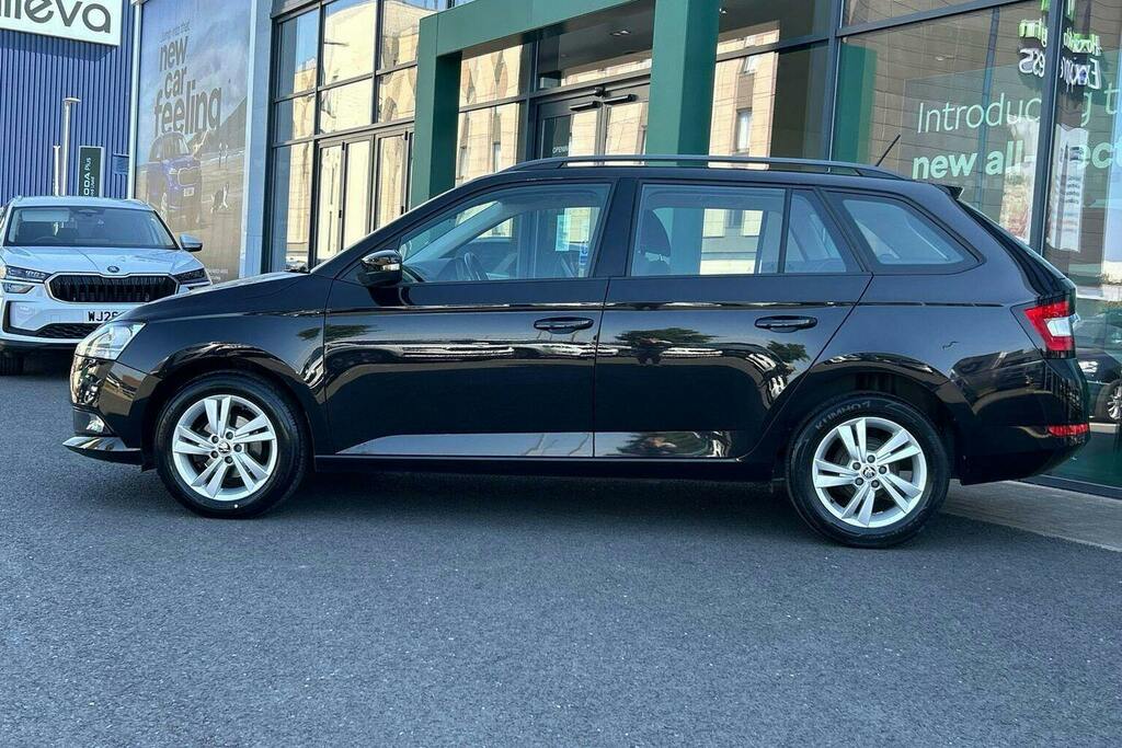 Skoda Fabia 1.0 Tsi Se Estate Black #6