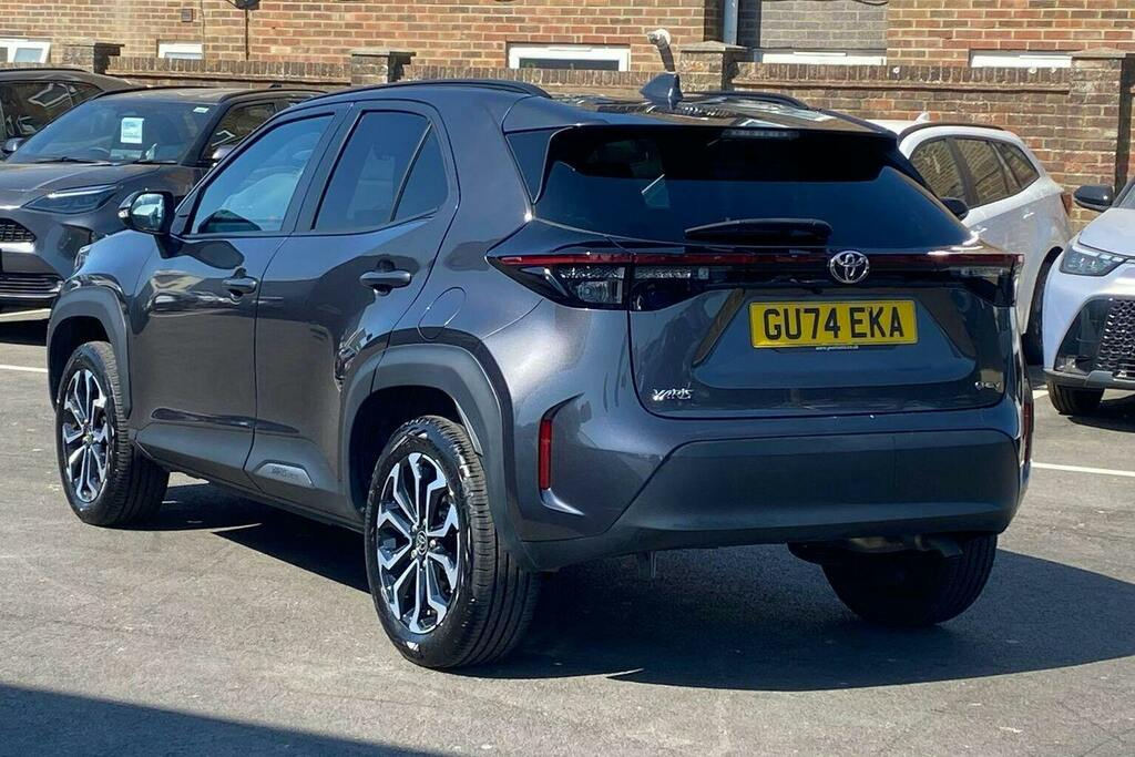 Toyota Yaris Cross 1.5 Vvt H Design Suv Hybrid E Cvt Grey #4