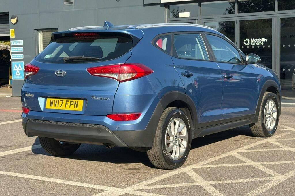 Hyundai Tucson 1.6 Gdi Blue Drive Se Suv Blue #3