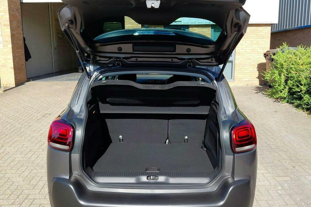 Citroen C3 Aircross 1.2 Puretech 130 Shine Plus Eat6 Black #18