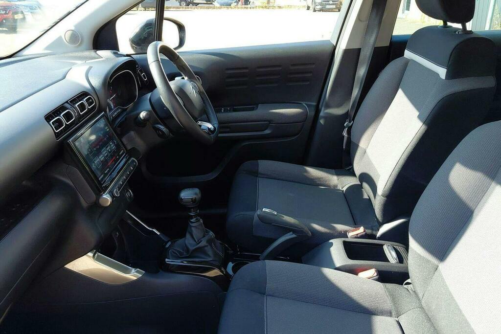 Citroen C3 Aircross 1.2 Puretech 130 Shine Plus Eat6 Black #16