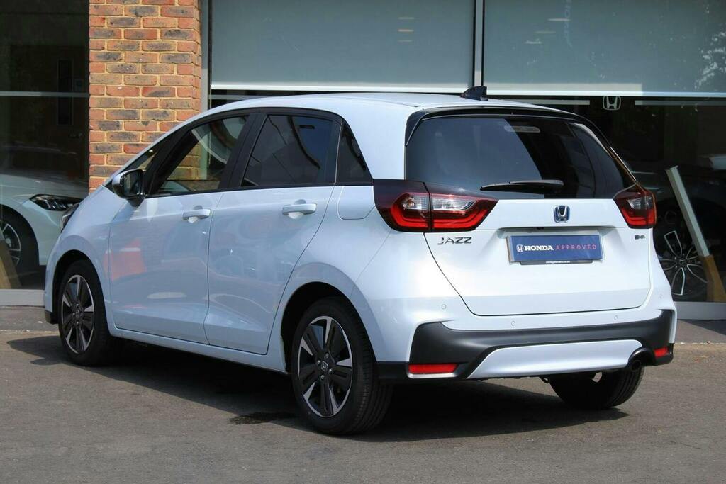 Honda Jazz 1.5 H I Mmd Advance Hatchback Hybrid Ec White #5