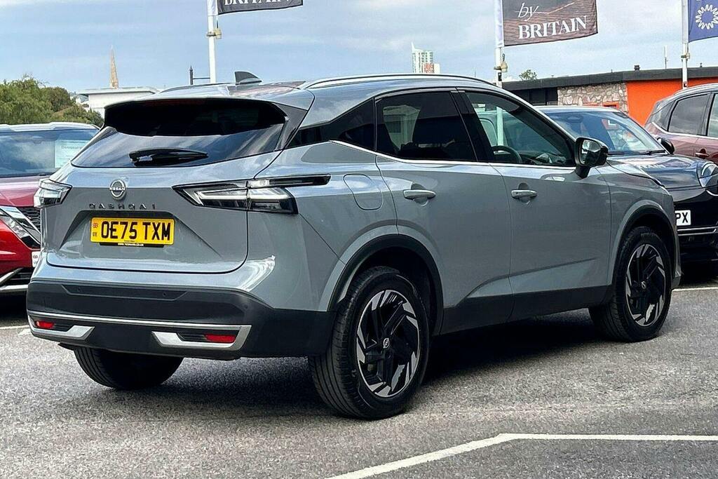 Nissan Qashqai 1.3 Dig T Mhev N Connecta Suv Hybrid Xt Grey #3