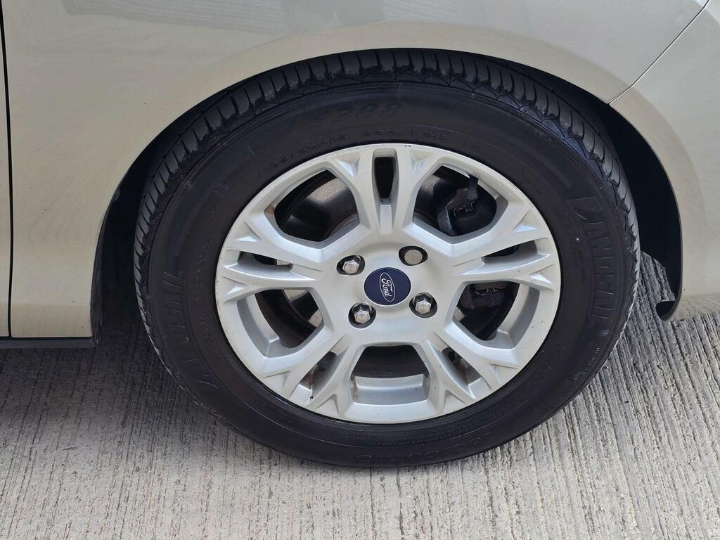 Ford B-Max 1.6 Titanium Tdci White Low Tax Blue White #10