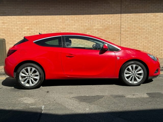 Vauxhall Astra GTC 2014 1.4T 16V Sri Coupe Euro 5 Red #3