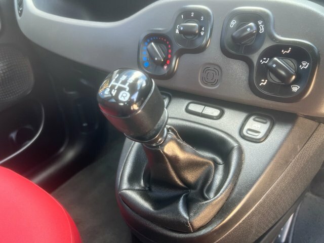 Fiat Panda 1.0 Mild Hybrid City Life Touchscreen  #11