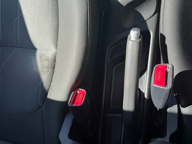 Kia Picanto 1.0 1 Hatchback Euro 5 68 Bhp Red #21