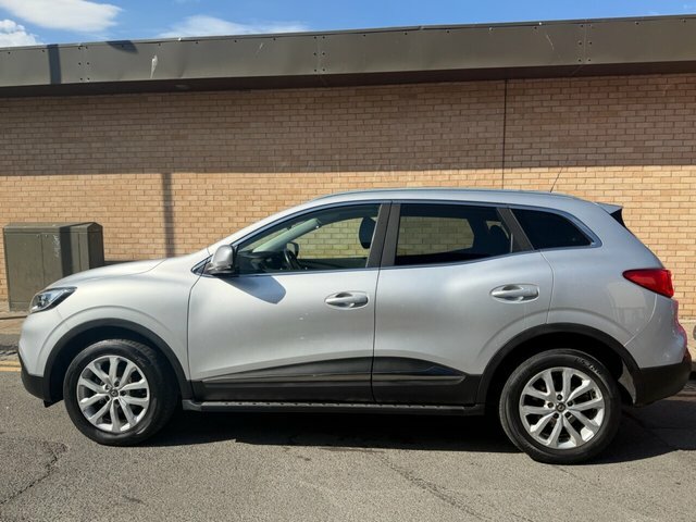 Renault Kadjar 2017 1.5 Dci Dynamique Nav Suv E Silver #5