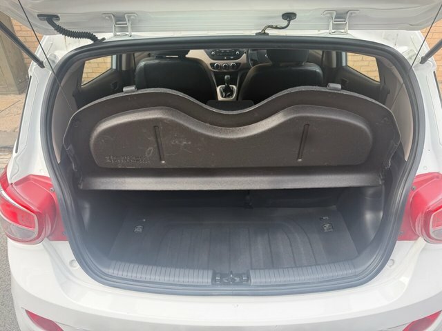 Hyundai I10 1.0 T-gdi N Line Hatchback Euro White #25