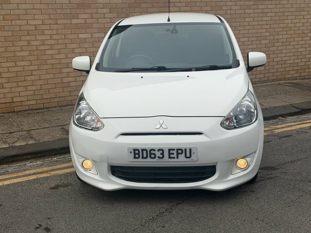 Mitsubishi Mirage 2013 1.2 2 Hatchback Euro 5 Ss White #4