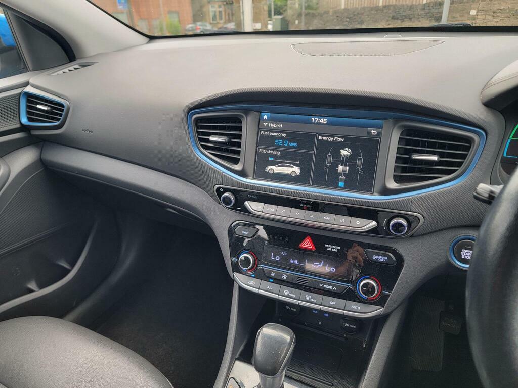 Hyundai Ioniq 1.6L Premium Mhev Blue #21