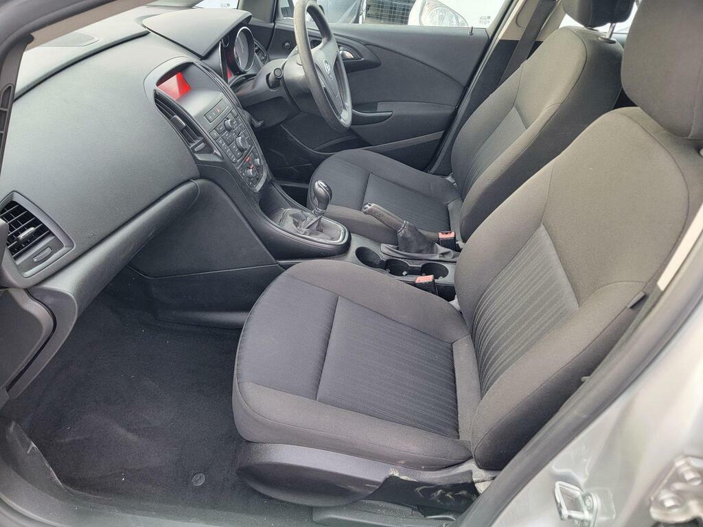Vauxhall Astra Estate 2.0 Cdti Sri Sports Tourer Euro 5 Ss Silver #18